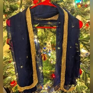 Charming Charlie Blue and Gold Wrap